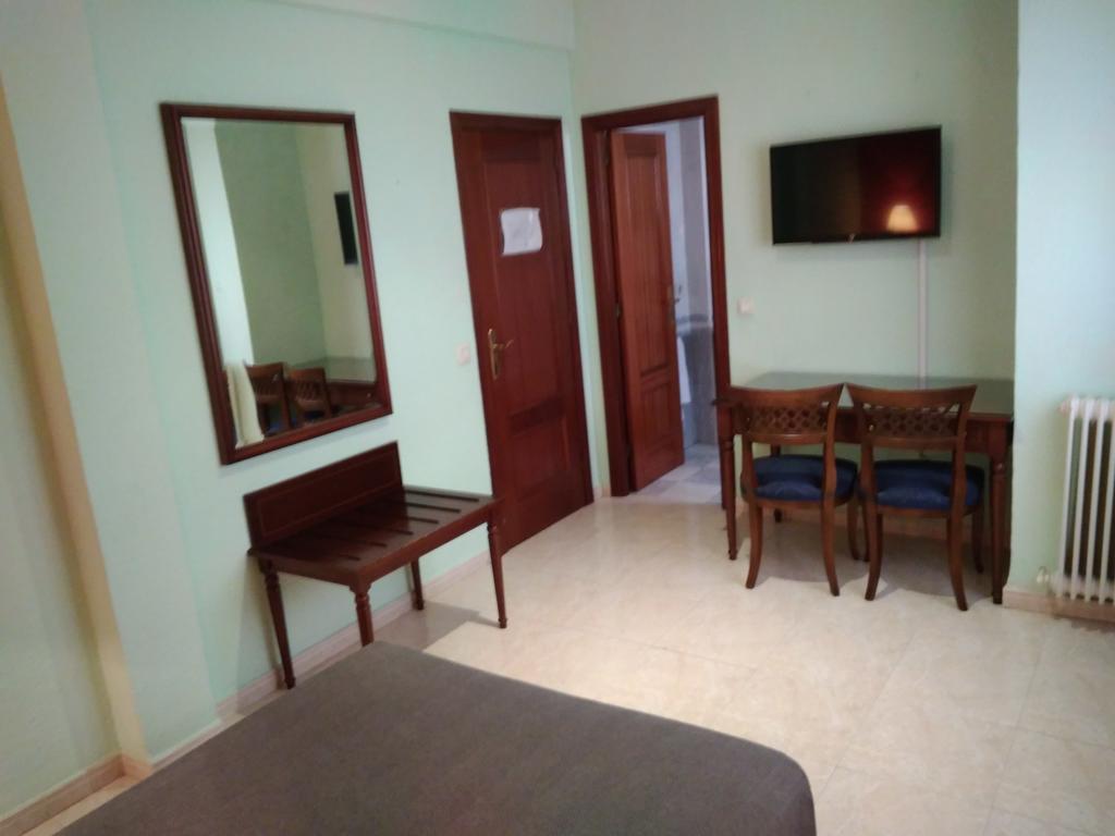 Hotel Nuevo Ara Caces Εξωτερικό φωτογραφία