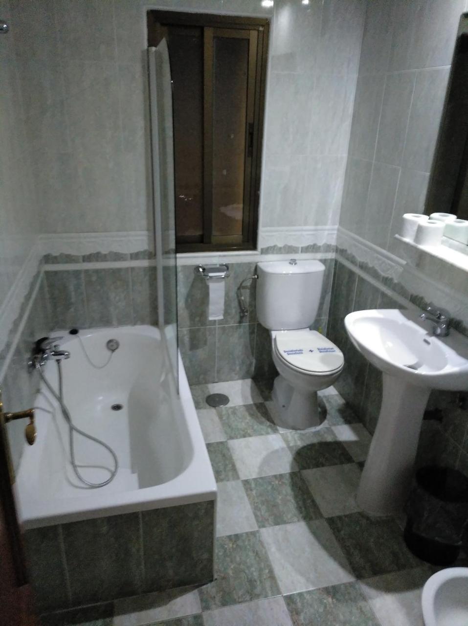 Hotel Nuevo Ara Caces Εξωτερικό φωτογραφία