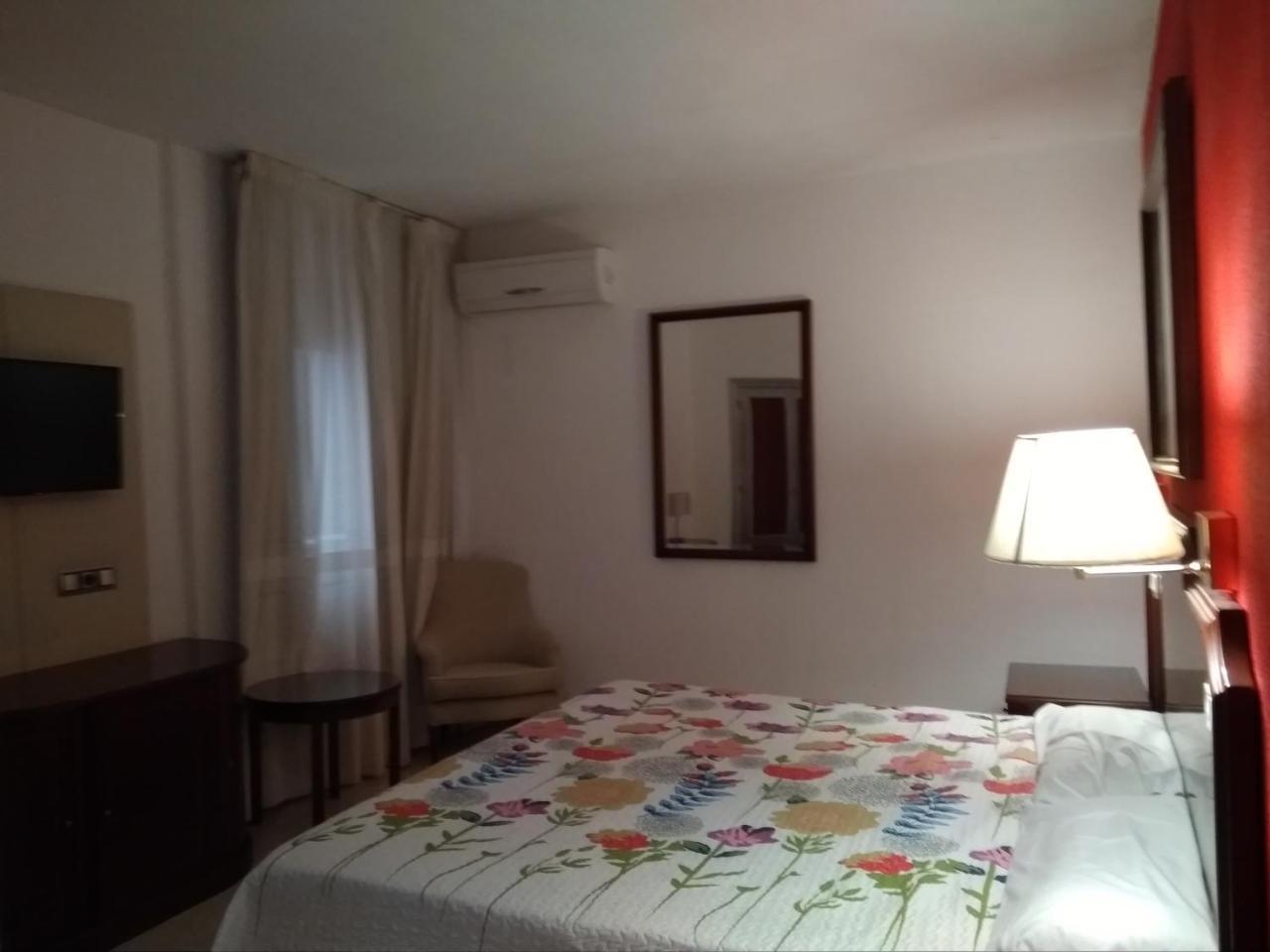 Hotel Nuevo Ara Caces Εξωτερικό φωτογραφία
