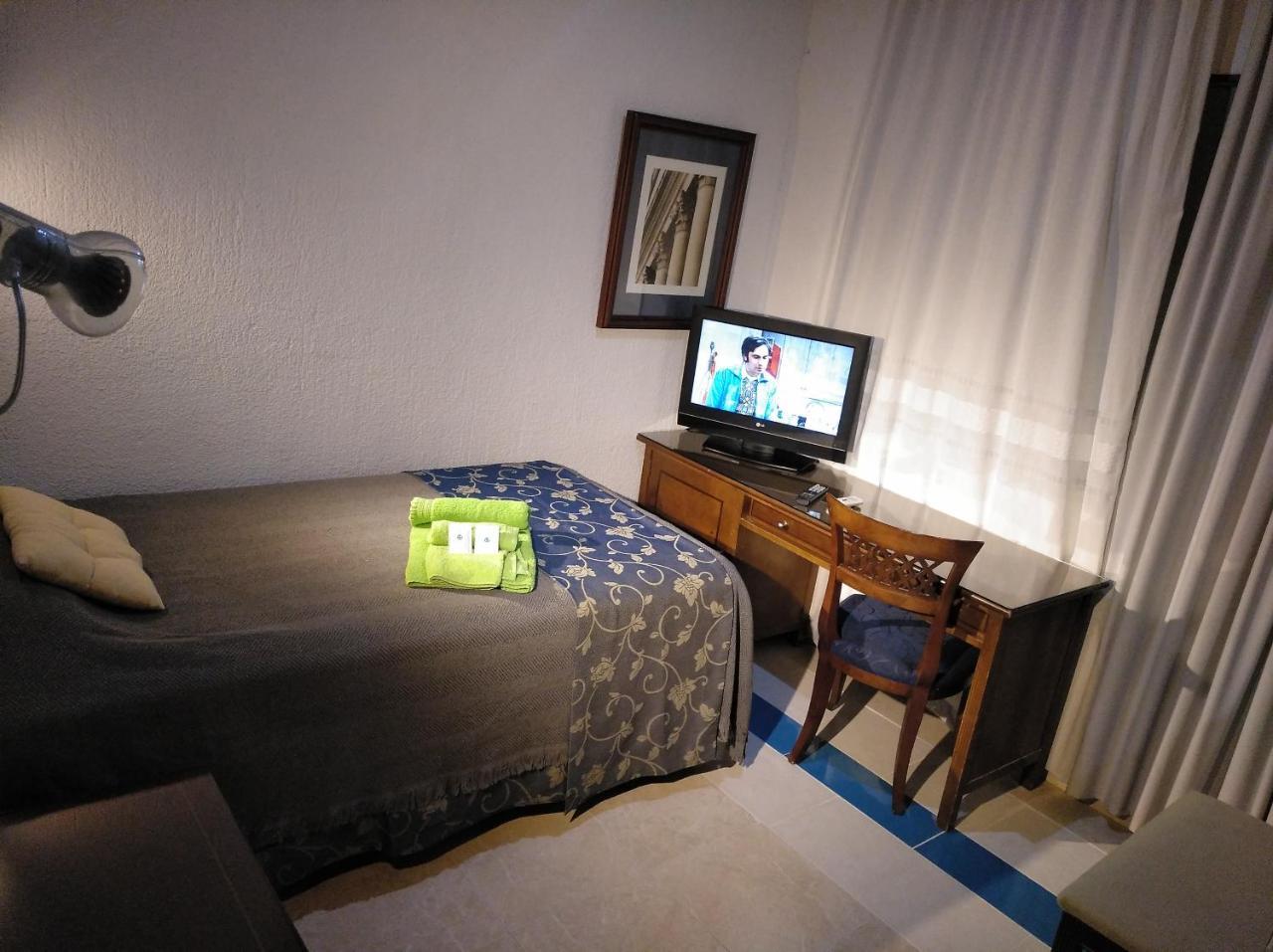 Hotel Nuevo Ara Caces Εξωτερικό φωτογραφία